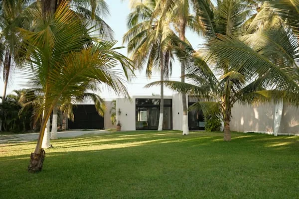 Emerald Heights 3BHK Gated Society Flat
